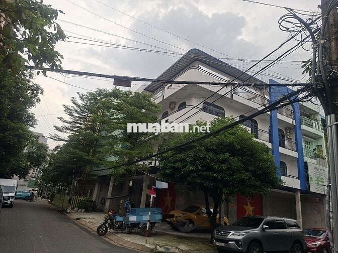 140 tr cho thuê làm văn phòng hoặc kinh doanh nhà hàng ,cà phê sàn 500