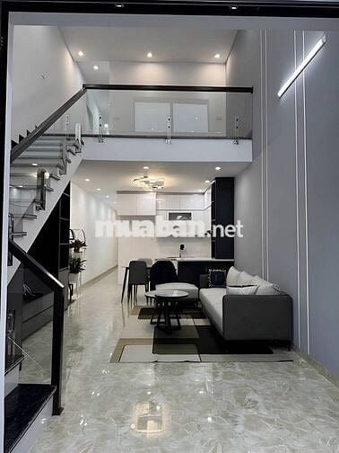 BÁN NHÀ GÁC LỬNG 100M2, CÓ HỖ TRỢ NGÂN HÀNG TRẢ TRƯỚC 600TR
