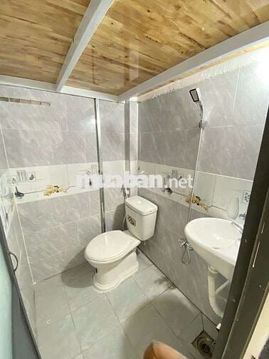 PHÒNG DUPLEX CỬA SỔ THOÁNG. GẦN UEF, HUTECH,GTVT, NGOẠI THƯƠNG