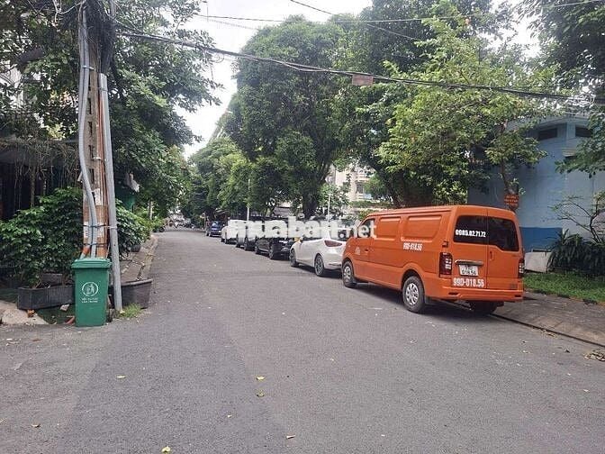 140 tr cho thuê làm văn phòng hoặc kinh doanh nhà hàng ,cà phê sàn 500