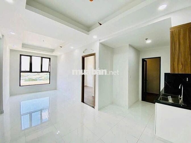 Bán căn hộ 2PN 2WC rộng, sáng sủa chỉ 1ty830tr, có sổ hồng