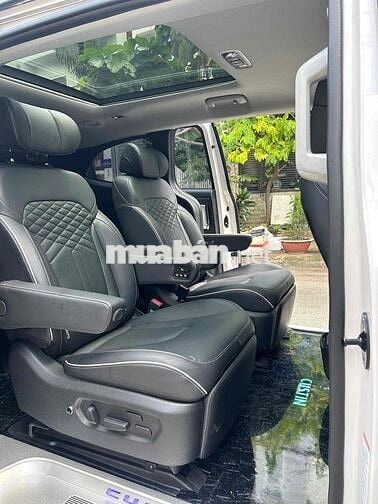 Hyundai Custin 2024 Cao Cấp 2.0T - 9300 km