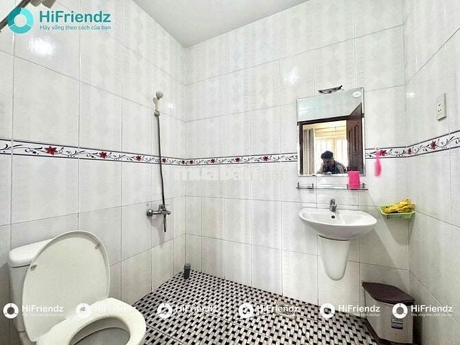 Khai trương hơn 15p đang được cải tạo sơn mới toàn bộ phòng đầy đủ nt