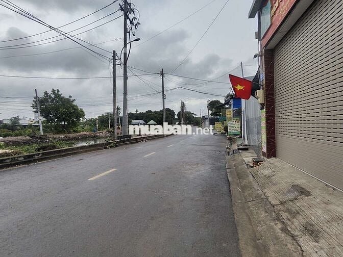 Bán Đất 95m2 Mặt Tiền Kênh Đối Diện ĐH Nguyễn Tất Thành Q12