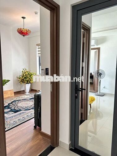 FULL NỘI THẤT 11TR VÀ NỘI THẤT MÁY LẠNH 9TR Q7 RIVERSIDE CHO THUÊ