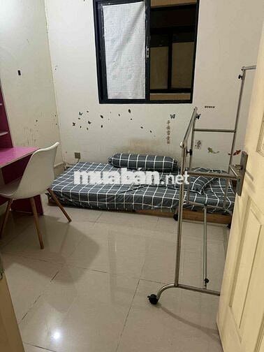 chính chủ cần cho thuê phòng trong căn hộ chung cư Đức Khải quận 7