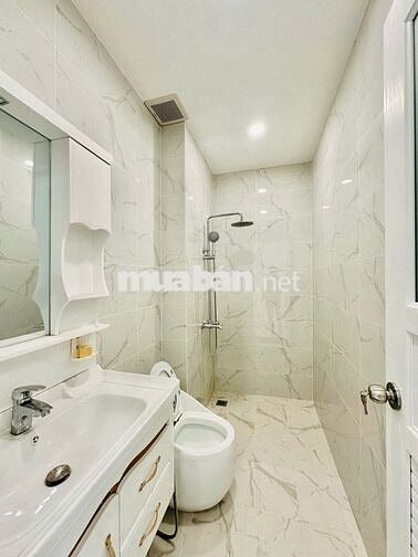 SIÊU PHẨM MỚI CHO THUÊ- 136b Trương Công Định,P13, TB-3 lầu, 5p, 4x20