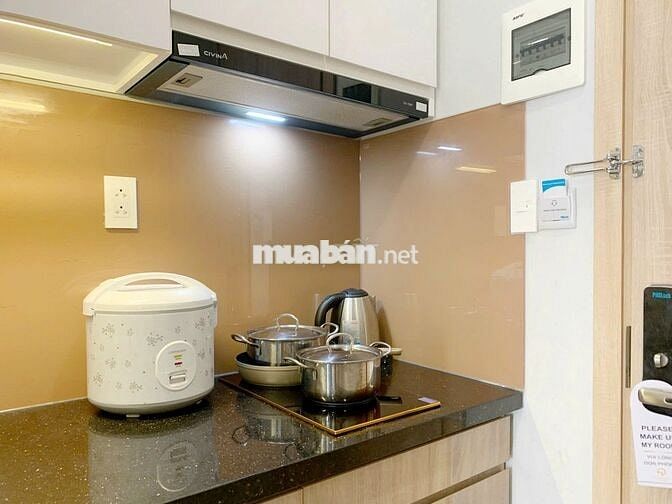 Thuê 1PN Ban Công Cao Cấp Lê Quang Định Gần Chợ Bà Chiểu