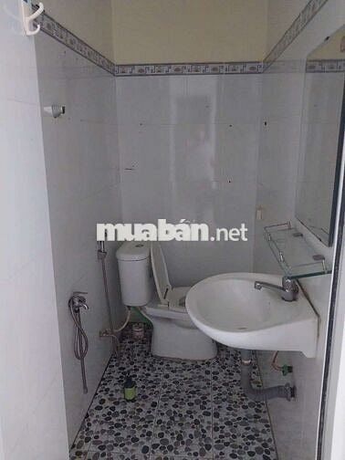 Mặt tiền Đs 9 p9 gv. 4x18m lầu 3pn 2wc . Gần công viên Làng Hoa