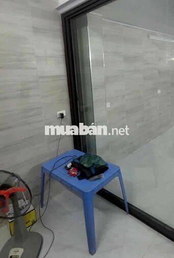Nhà hiếm 67m , Tập Thể Chợ tam trinh