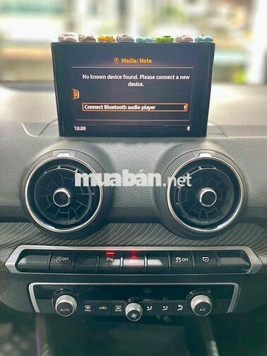 Audi Q2 Đặc Biệt 1.0 Turbo Chuẩn 4 Vạn Km Cực Đẹp
