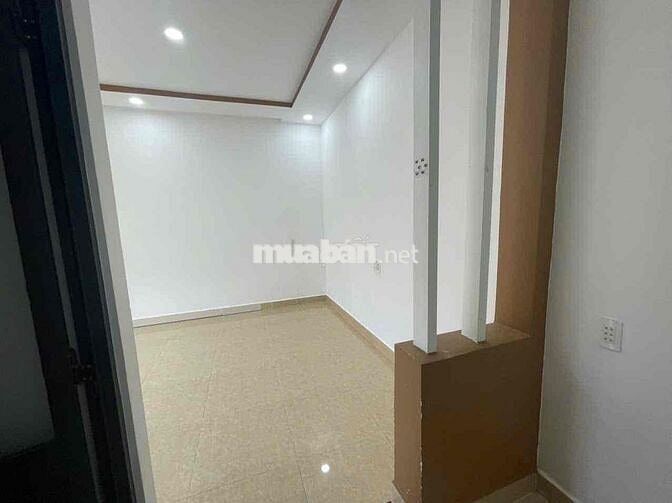 Nhà Trống 50m2 Đường 6m TL37 Gần Chợ Cầu Đồng