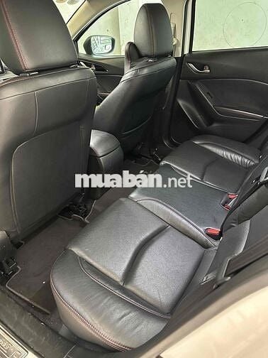 Mazda 3 2016 1.5 AT Hatchback - 45000 km