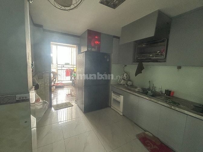 Chỉ với 23 triệu có ngay căn duplex 6 phòng ngủ, mới đẹp.