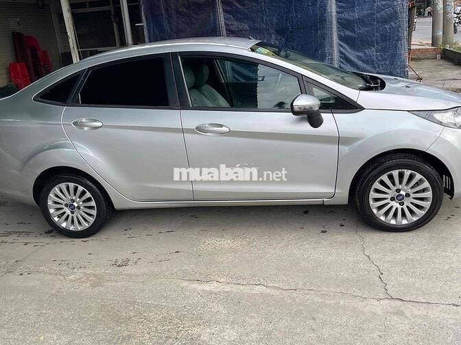 Ford Fiesta 2012 1.6 AT Sedan - zin chính chủ