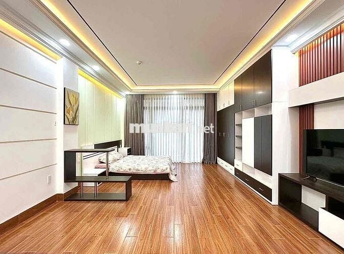ĐẲNG CẤP TRIỆU ĐÔ 7 TẦNG BỀ THẾ Ô TÔ NGỦ HẦM GARAGE TRUNG TÂM QUẬN 10.