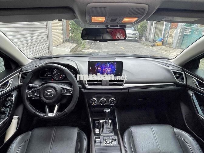 🛑Mazda 3 2017 1.5 AT Sedan - 82000 km