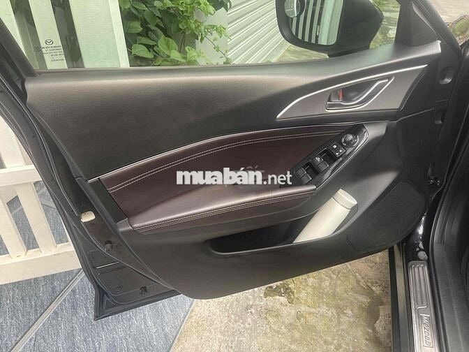 🛑Mazda 3 2017 1.5 AT Sedan - 82000 km