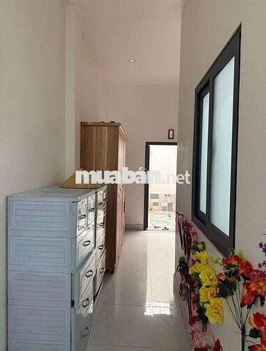 Nhà 5m - 17m Hóc Môn 425tr có sân 5m sổ riêng ko quy hoạch