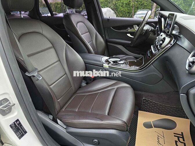 Mercedes Benz GLC 2019 200 - 74000 km