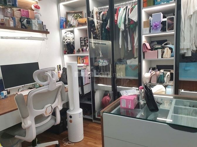 TRƯƠNG CÔNG ĐỊNH - HẺM 8M - DT 5m x 20m - CHỦ NGỘP