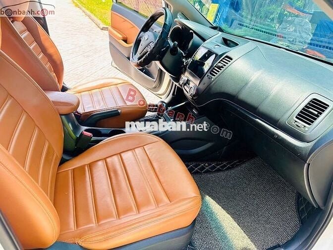 Kia K3 2.0 AT 2015 - 328 Triệu