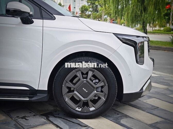 Kia Carnival 2025 Signature 1.6 Turbo HEV 7S