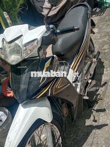 Wave Honda blade biển Sài Gòn