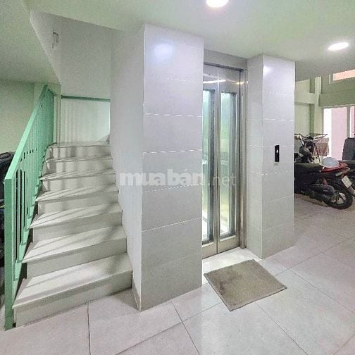 Xe hơi tránh đối diện Emart Phan Văn Trị - 6 tầng, thang máy-hơn 14 tỷ