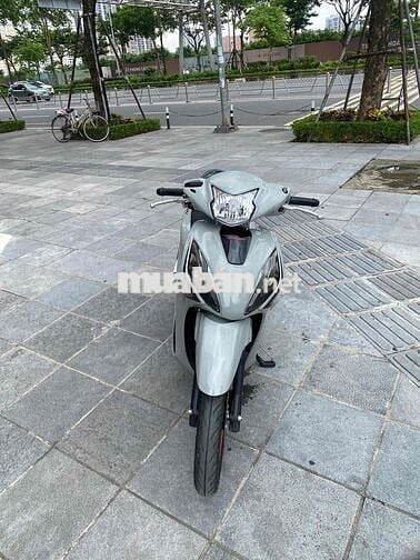 Vision 2024 bản sport giá tốt