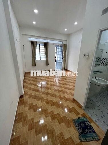 Nhà ốp gạch mới, (2PN, 3WC), 142/51 Hàn Hải Nguyên_P2_Q11