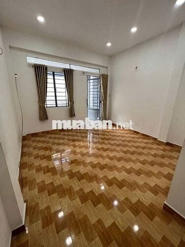 Nhà ốp gạch mới, (2PN, 3WC), 142/51 Hàn Hải Nguyên_P2_Q11