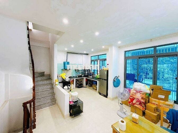 PHẠM VĂN ĐỒNG - NGÕ 3 GÁC THÔNG TỨ TUNG, GẦN PHỐ- 60M, MT 4,5M, 11,6TỶ