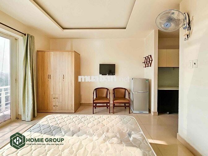 studio ban công cửa rộng 3p qua kcx, UFM