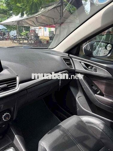 Mazda 3 2019 Sport 1.5L Deluxe - 86000 km