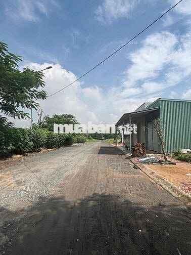 SỐC! Đất thổ cư 76m2 - Giá chỉ 1 tỷ 680 triệu - Còn thương lượng!!!
