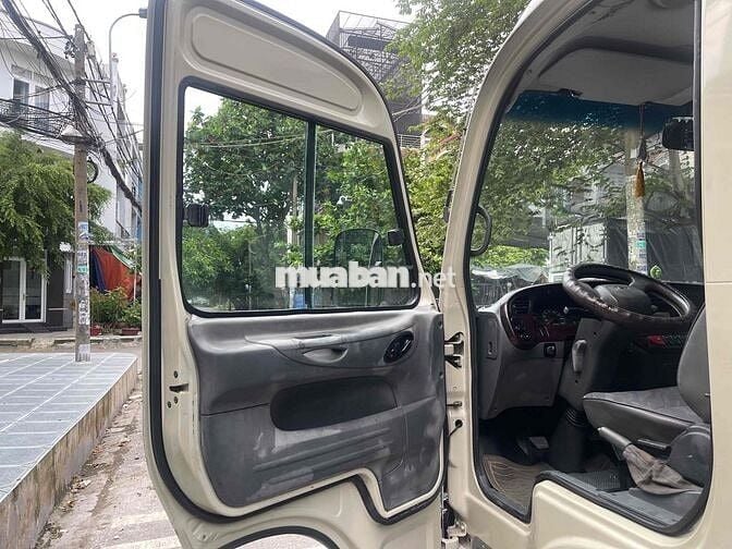 huynhdsi caoty limousine 29 chỗ đời 2011