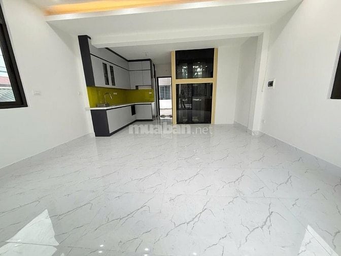 Bán nhà phố Lê Trọng Tấn, Thanh Xuân 63m, 5 tầng, mt 5m. Giá: 20 tỷ