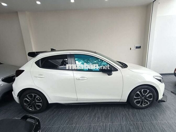 Bán Mazda2 2016 1.5 AT Hatchback Xe Đẹp Sẵn Dùng