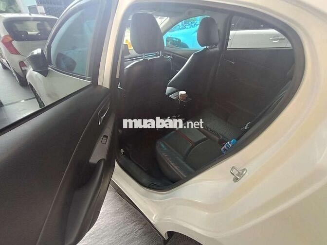 Bán Mazda2 2016 1.5 AT Hatchback Xe Đẹp Sẵn Dùng