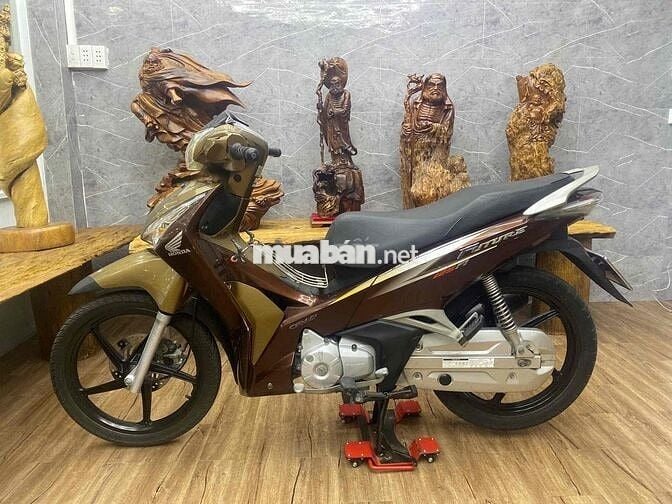 👉Future chính chủ biển SG máy bao khoẻ, êm