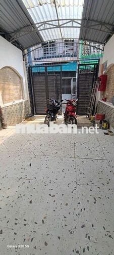 Nhà mặt tiền ds ,4,p11, 4 x 20, đúc 3,5 lầu,