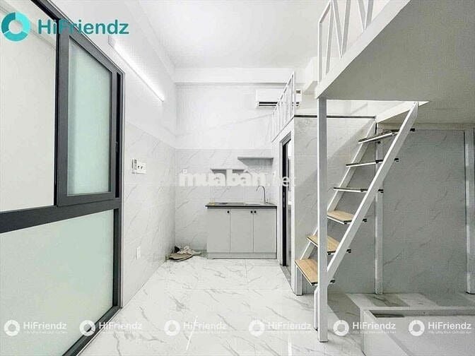 STUDIO MỚI XÂY 2 KHÔNG  GIAN NGỦ FULL NỘI THẤT BAN CÔNG GẦN ĐH VLU-IUH
