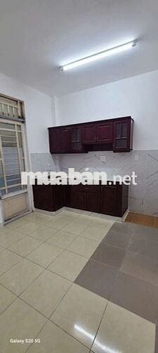 Nhà mặt tiền ds ,4,p11, 4 x 20, đúc 3,5 lầu,