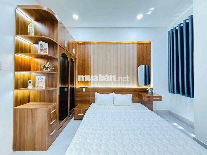 Bán Nhà P15 Tân Bình, Ngang 4m, Chợ Tân Sơn, 64m2 SD, Nhỉnh 4 Tỷ 3