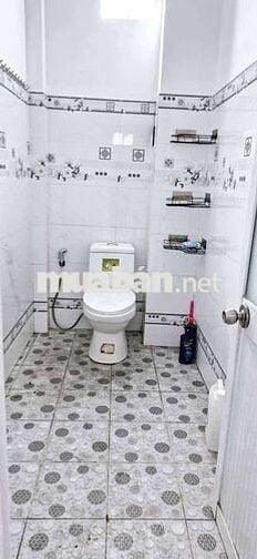 Nhà 1 trệt 1 lầu hẻm ga Cổng Đình ấp2 vlb bình chánh