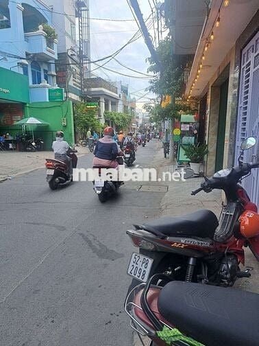 BÁN NHÀ MẶT TIỀN VÕ THÀNH TRANG