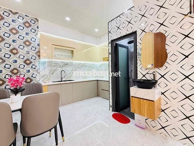 Bán Nhà P15 Tân Bình, Ngang 4m, Chợ Tân Sơn, 64m2 SD, Nhỉnh 4 Tỷ 3