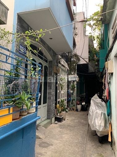 Bán nhà Phường Nguyễn Cư Trinh, Quận 1 Trần Hưng Đạo trệt lầu HC đủ.