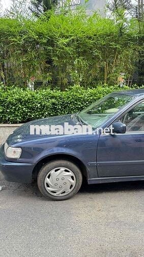 Toyota Corolla 2000 GLi 1.6 MT - 90000 km